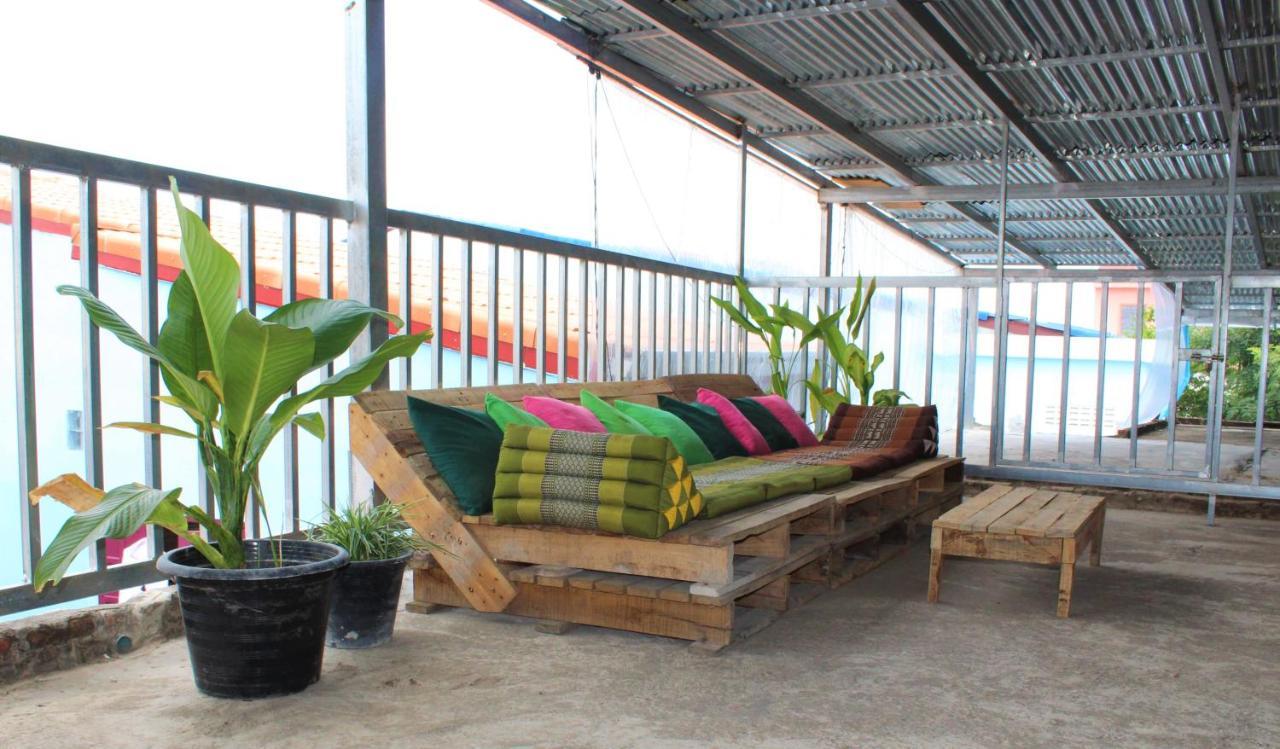 La Casa - Thakhek Hostel Εξωτερικό φωτογραφία